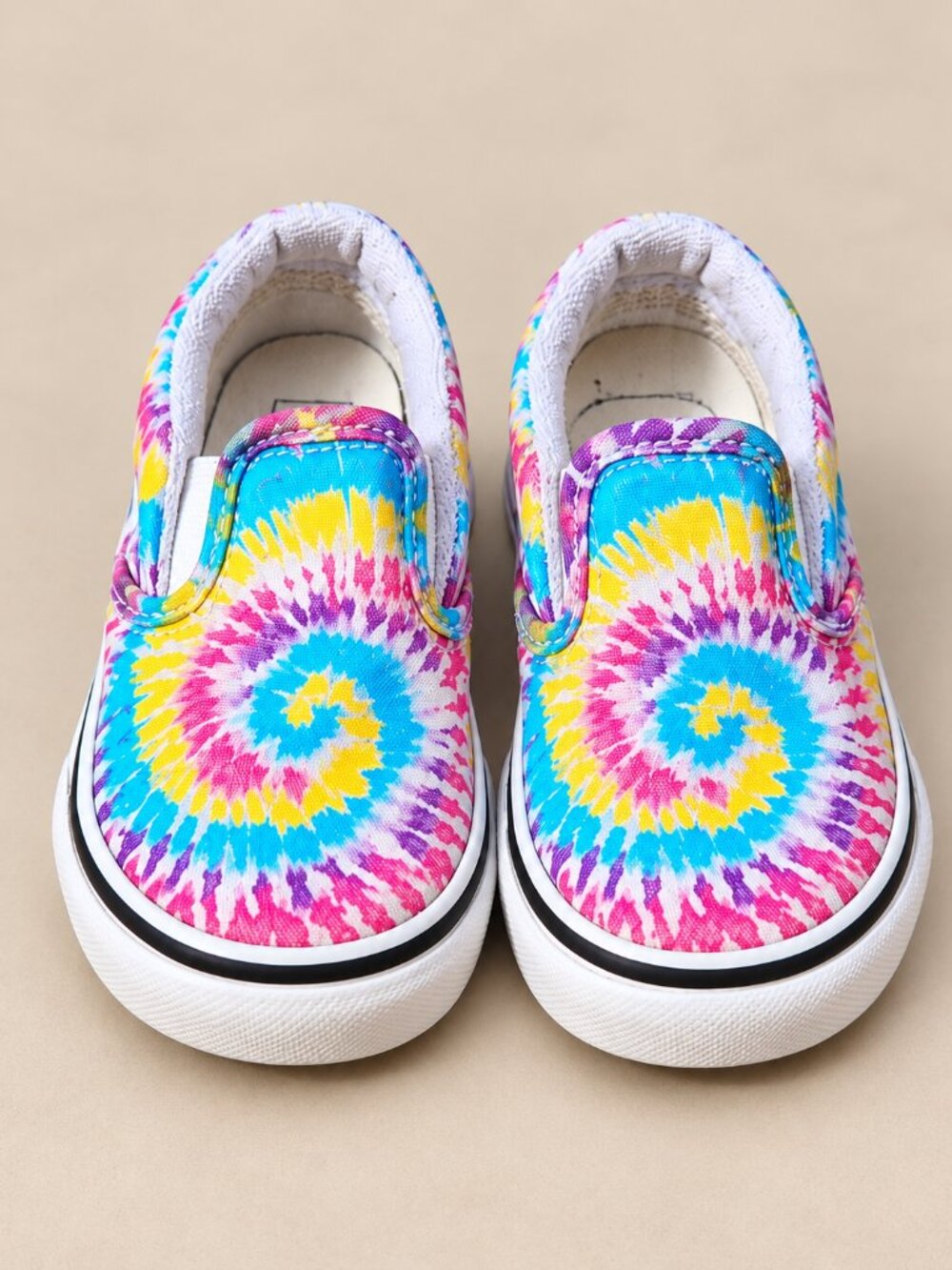 Vans Kids Classic Slip-On Rainbow Tie-Dye Shoes Size 5